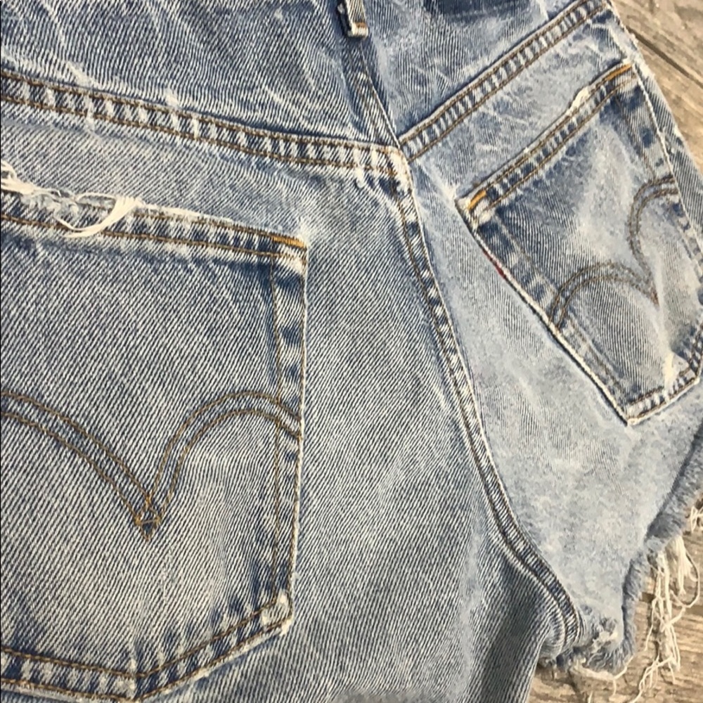 Vintage Levi’s shorts furst of a kind blue distres - Picture 6 of 8